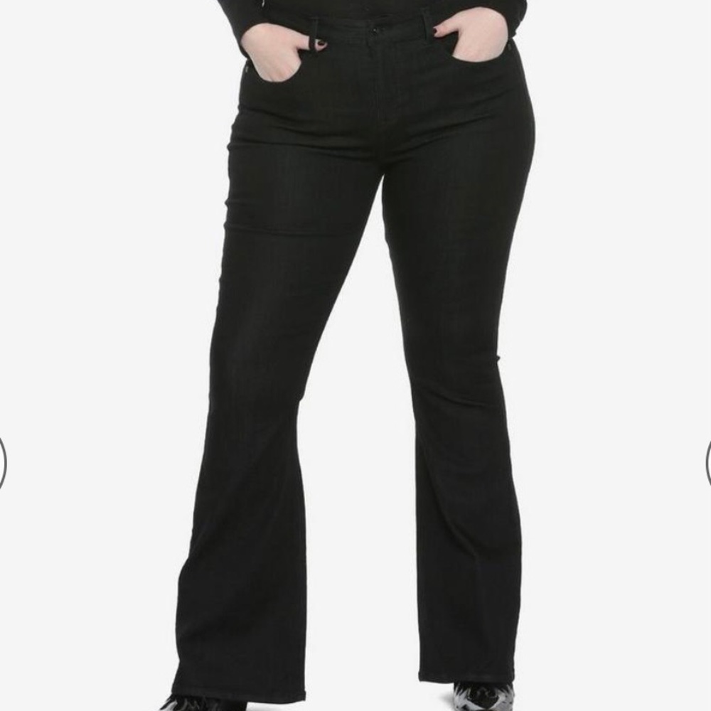Blackheart flare jeans sz 24